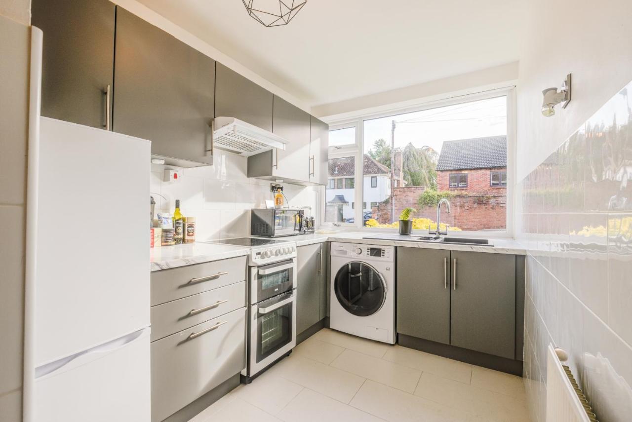 Town Centre Apartment Leamington Spa Bagian luar foto