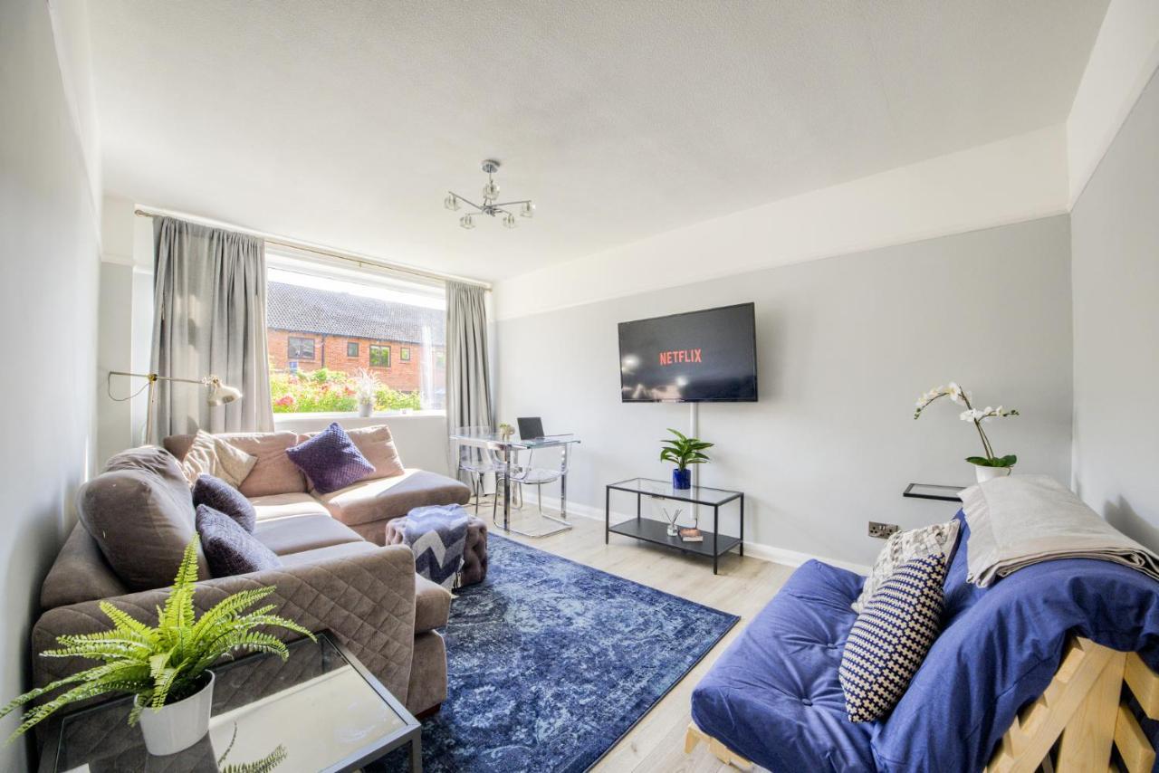 Town Centre Apartment Leamington Spa Bagian luar foto